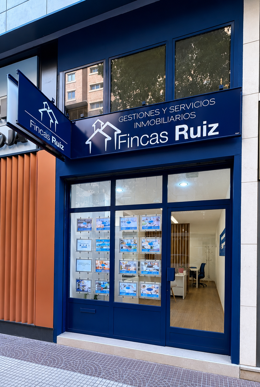 Fachada oficina Fincas Ruiz Logroño